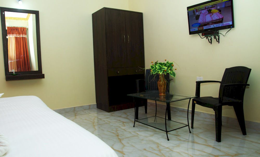 Rbr Suites Калангут Екстер'єр фото